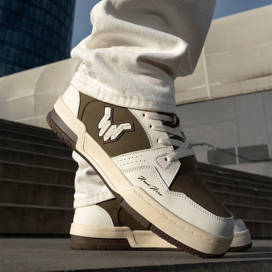 Fly Sneakers - Beige Cream